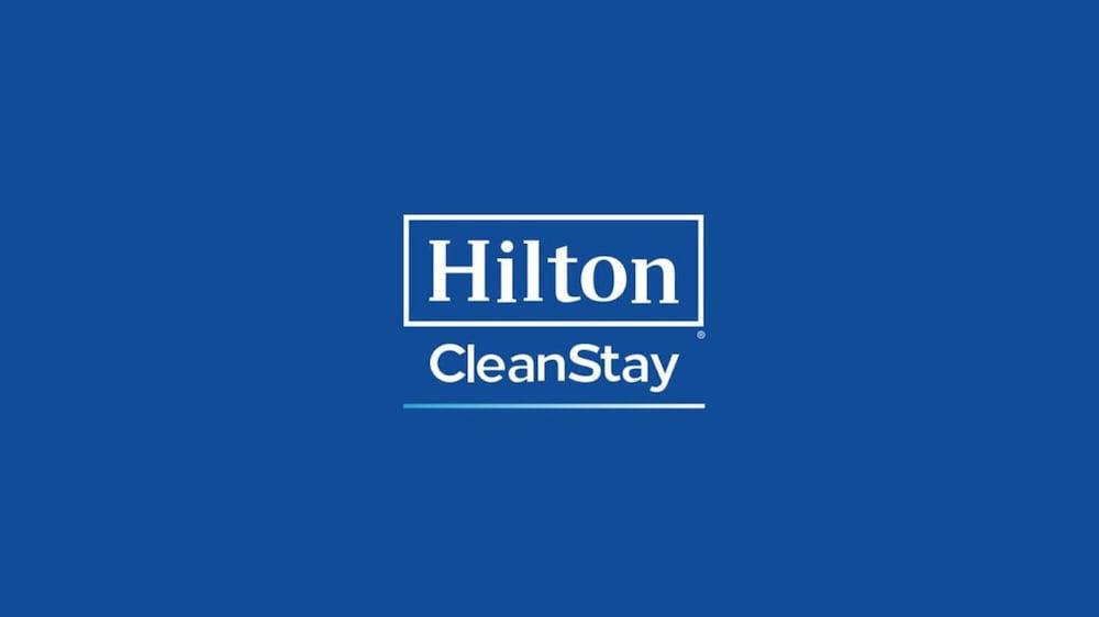 Hampton Inn & Suites Yonkers - Westchester Экстерьер фото