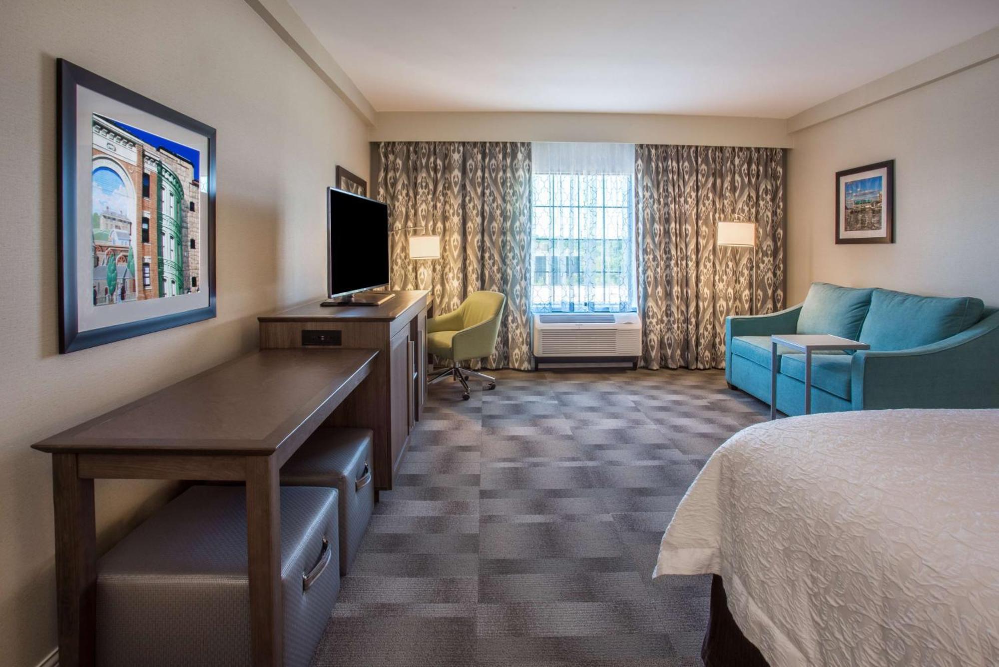 Hampton Inn & Suites Yonkers - Westchester Экстерьер фото