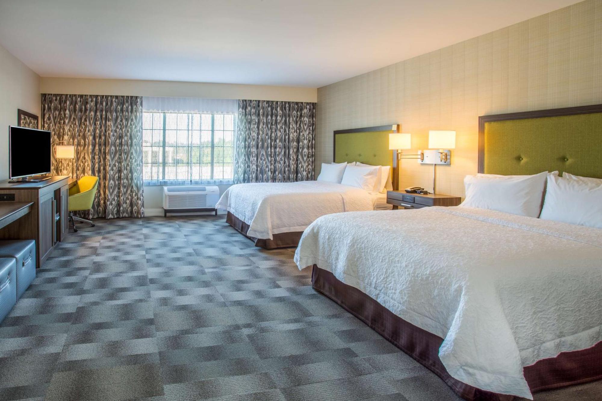 Hampton Inn & Suites Yonkers - Westchester Экстерьер фото