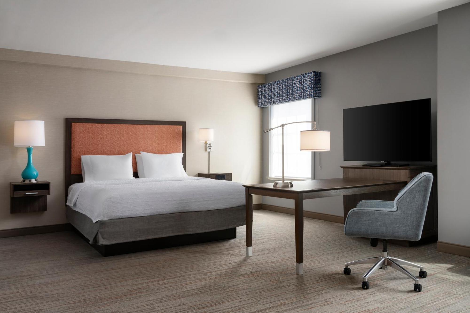 Hampton Inn & Suites Yonkers - Westchester Экстерьер фото
