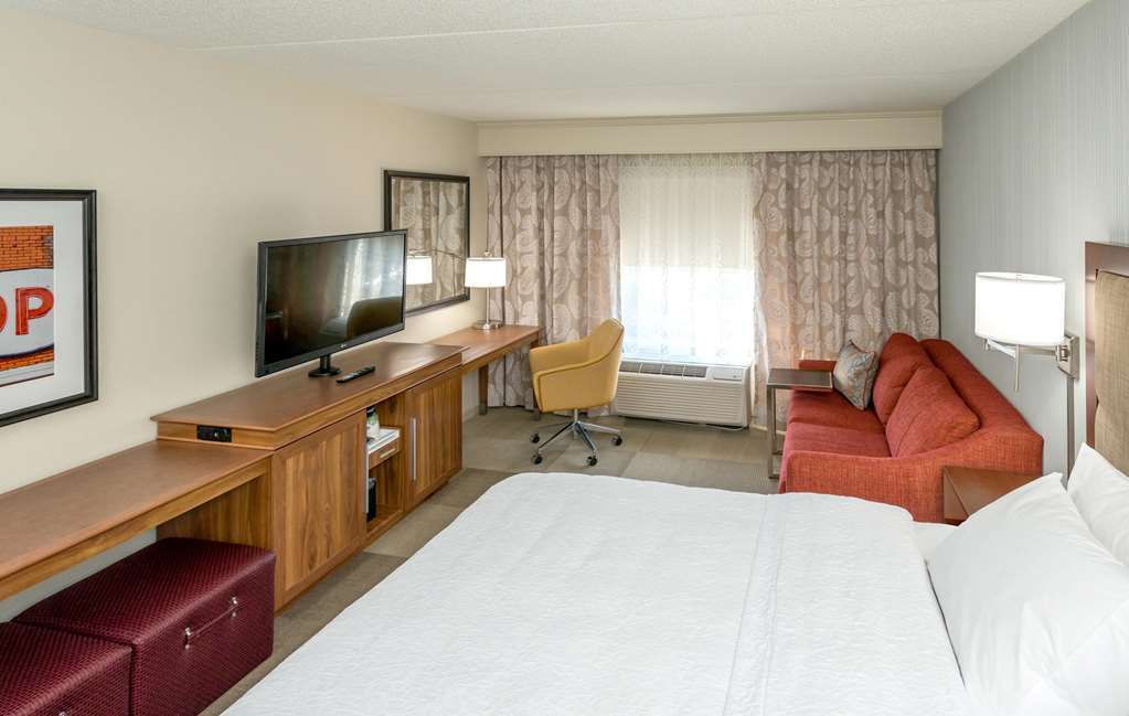 Hampton Inn & Suites Yonkers - Westchester Номер фото